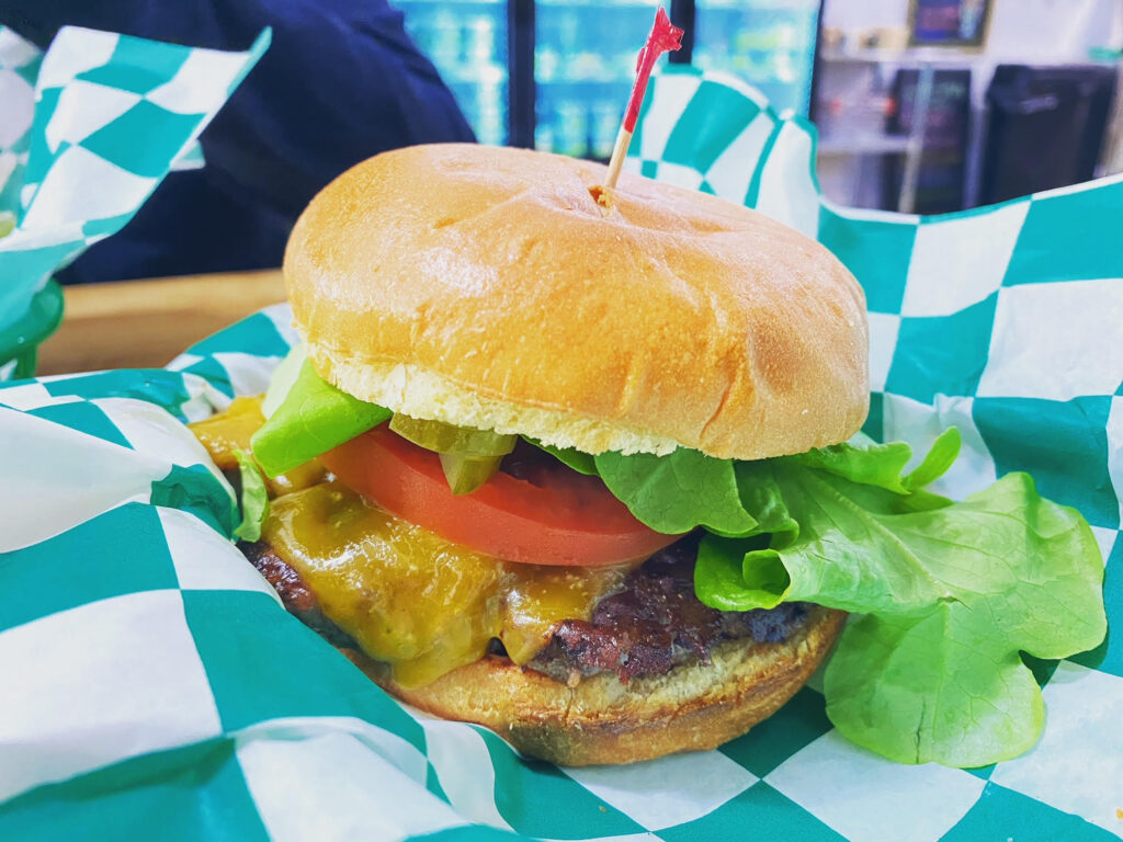 Homespun Burger - 5-5